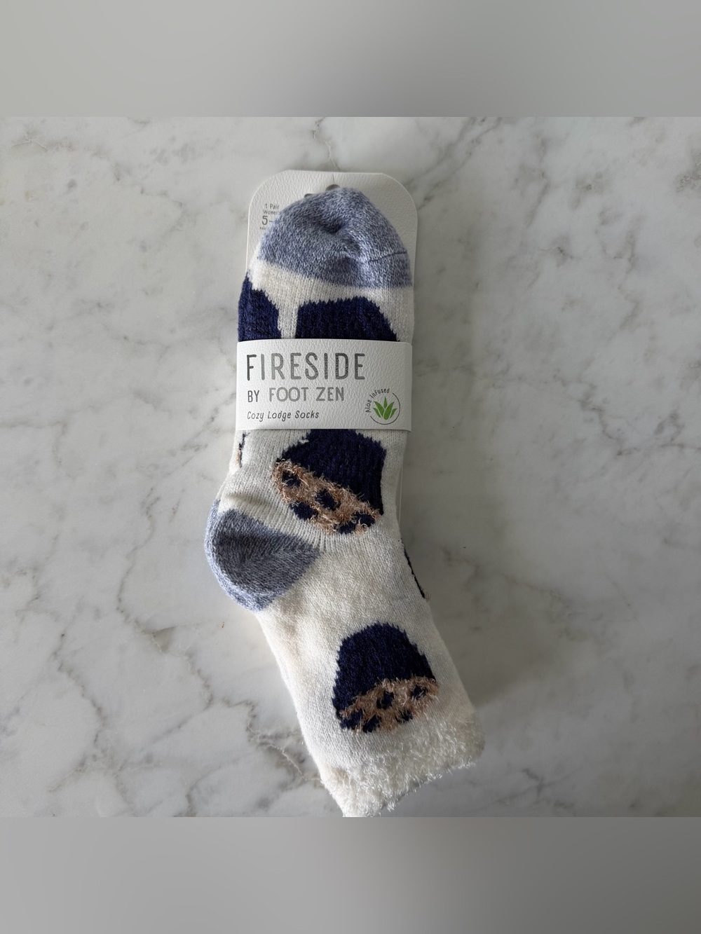 Fireside By Foot Zen Blueberry Muffin Cozy Lodge Socks Aloe Infused Size 5-10